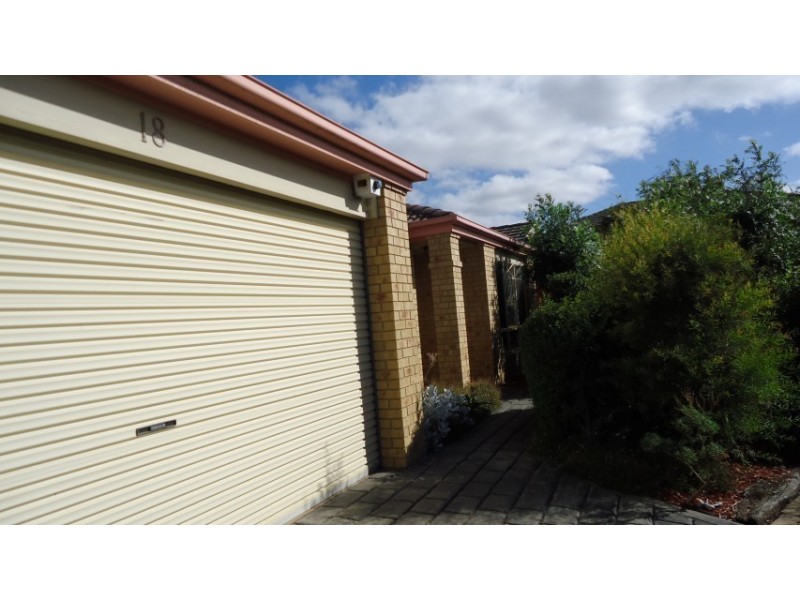 18 Carnaby Close, Hoppers Crossing VIC 3029