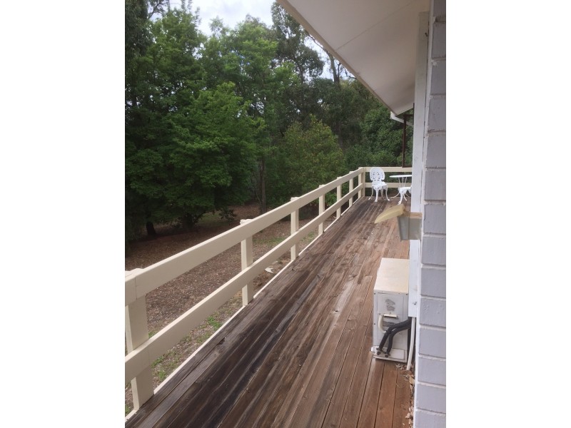 38 Jackson Road, Kalamunda WA 6076