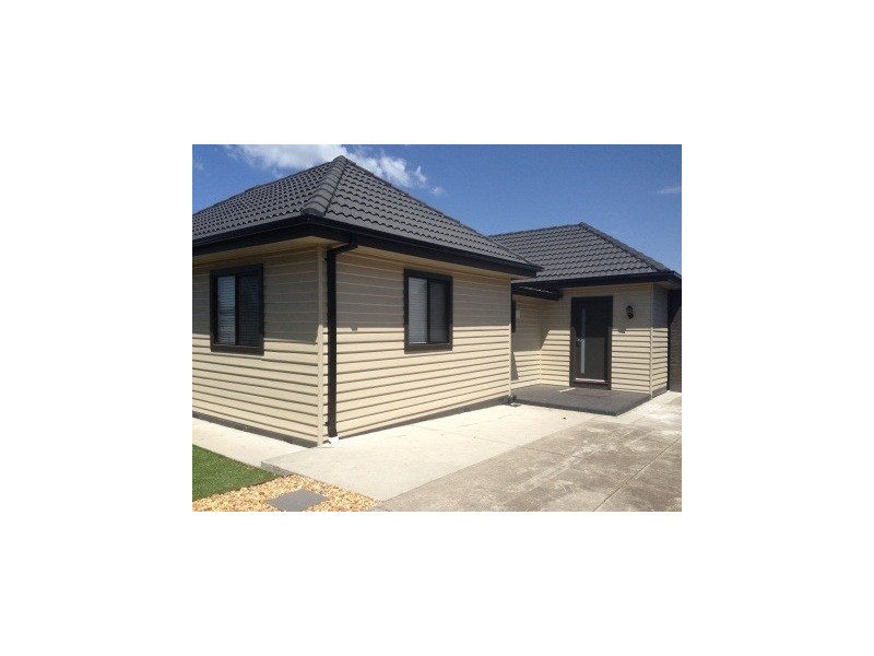 21 Carmen Street, Newport VIC 3015