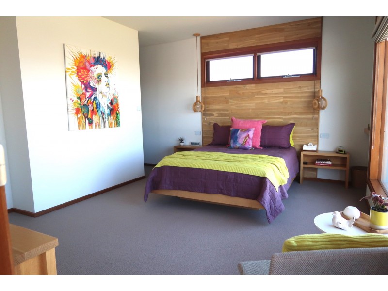 9 Britannia Parade, Hindmarsh Island SA 5214