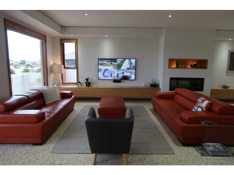 9 Britannia Parade, Hindmarsh Island SA 5214