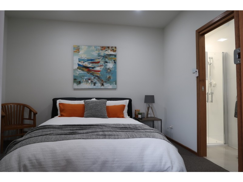 9 Britannia Parade, Hindmarsh Island SA 5214