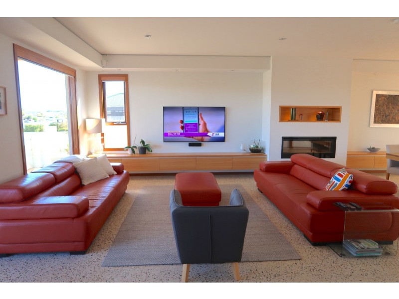 9 Britannia Parade, Hindmarsh Island SA 5214