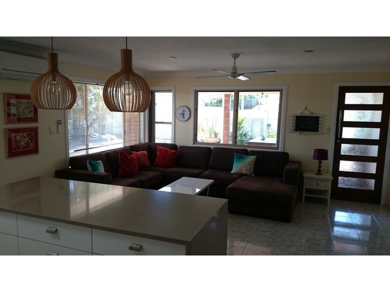 24 Iluka Avenue, Buddina QLD 4575