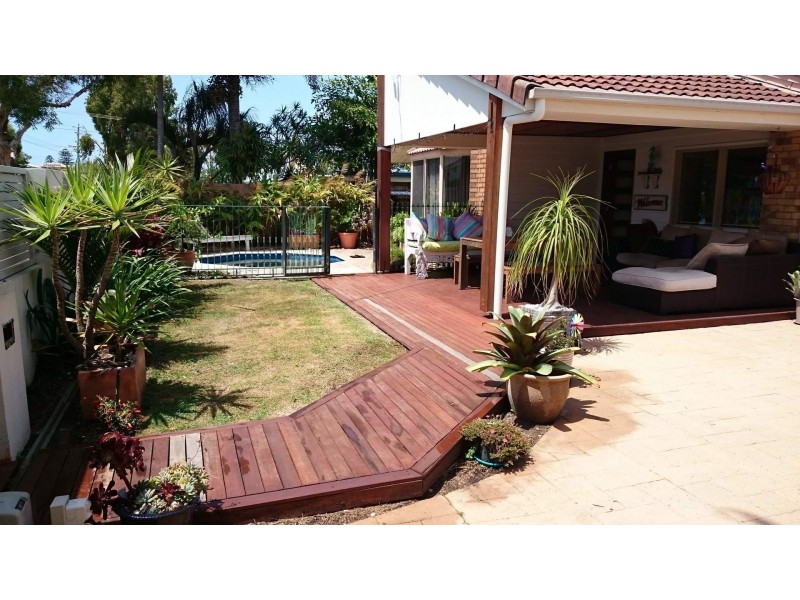 24 Iluka Avenue, Buddina QLD 4575