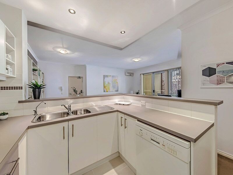 13/134 Aberdeen Street, Northbridge WA 6003