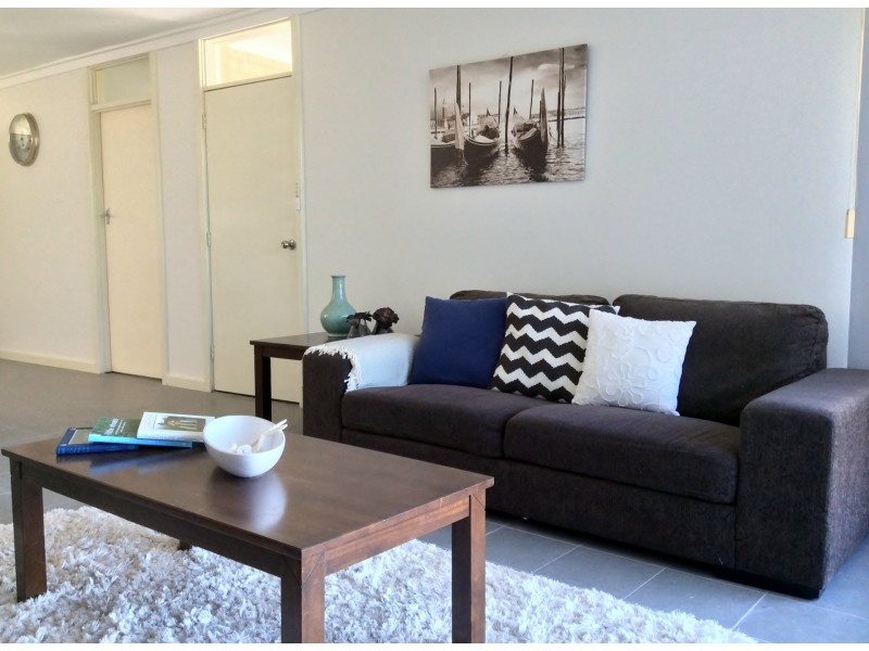 4B Foyle Rd, Bayswater WA 6053