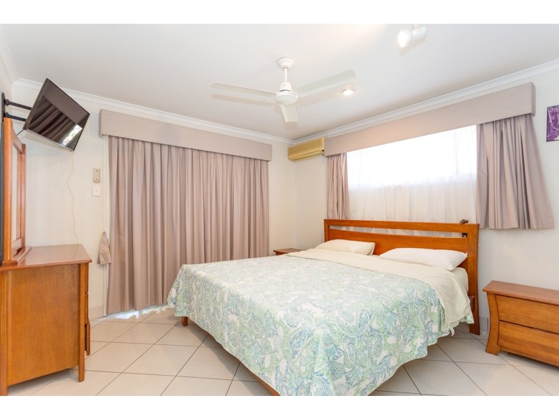 1 Abel Tasman Court, Rural View QLD 4740