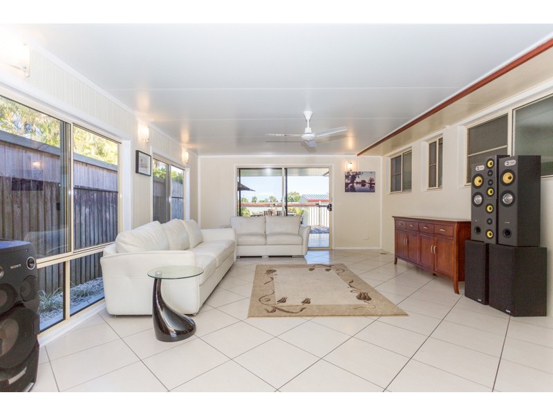 1 Abel Tasman Court, Rural View QLD 4740