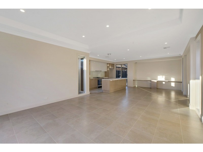 12 Marelle Place, Fulham Gardens SA 5024