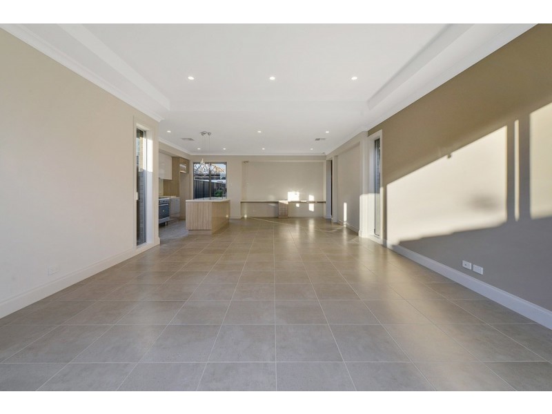 12 Marelle Place, Fulham Gardens SA 5024