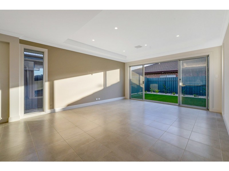 12 Marelle Place, Fulham Gardens SA 5024