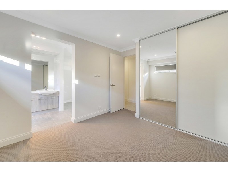 12 Marelle Place, Fulham Gardens SA 5024