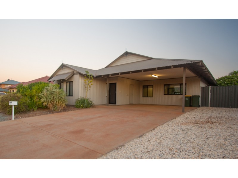 14 Flannelbush Turn, Nickol WA 6714