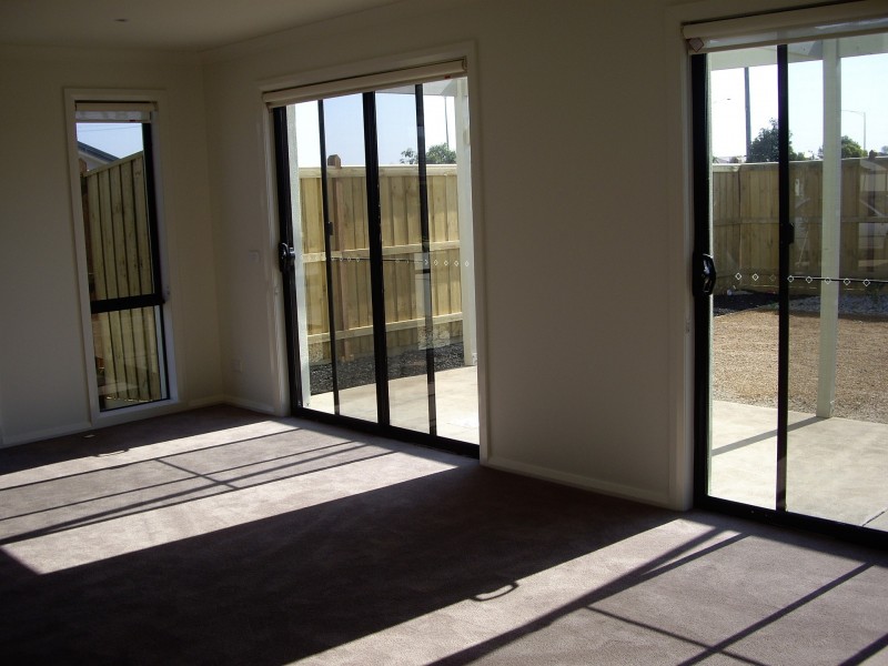 12 Giverny Close, Burnside Heights VIC 3023