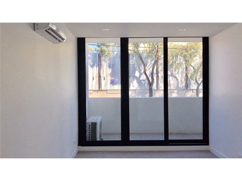 302/251 Canterbury Road, Forest Hill VIC 3131