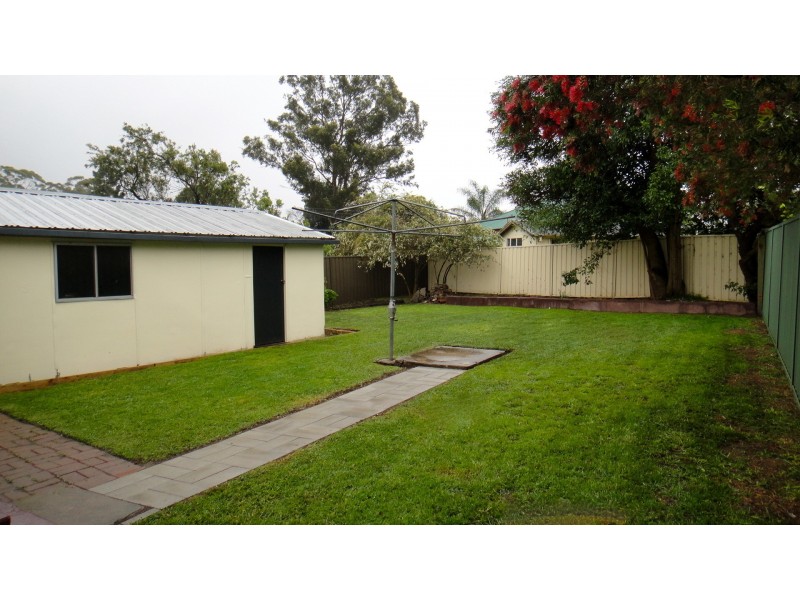 33 Purcell Crescent, Lalor Park NSW 2147