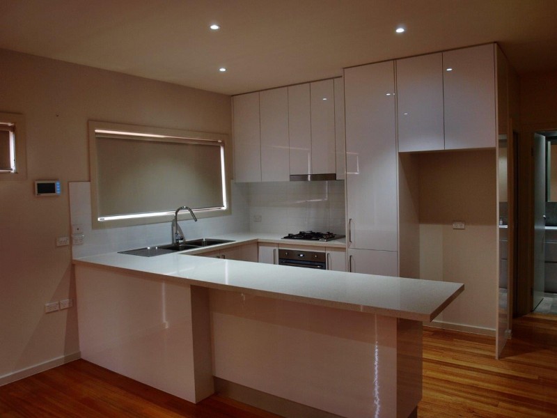 1/10 Banchory, Essendon VIC 3040
