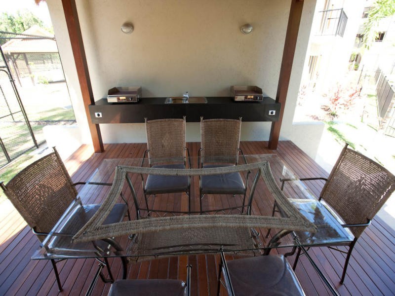 1202/22-26 Clifton Road, Clifton Beach QLD 4879