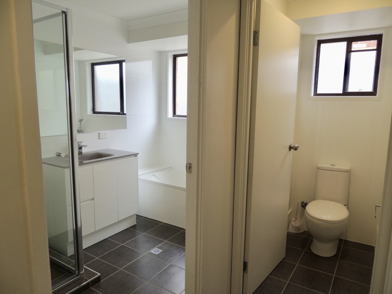 2A Colombo Court, Carrara QLD 4211