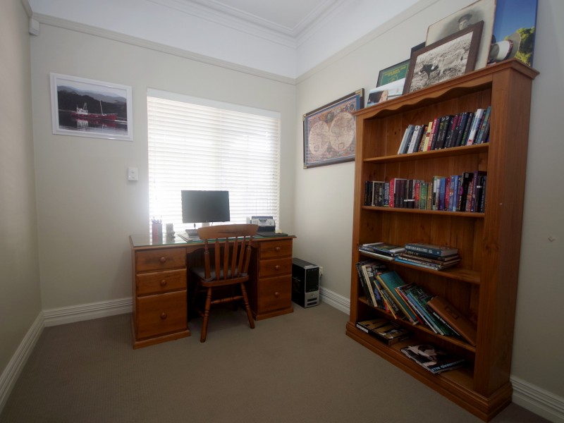 31 James Road, Middle Swan WA 6056