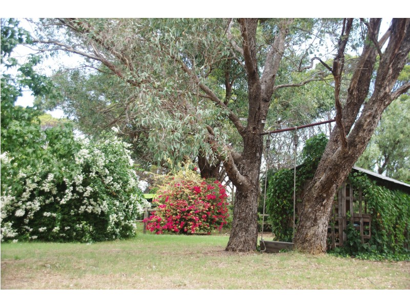 31 James Road, Middle Swan WA 6056