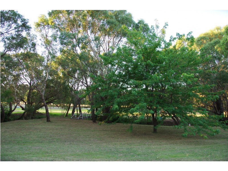 31 James Road, Middle Swan WA 6056