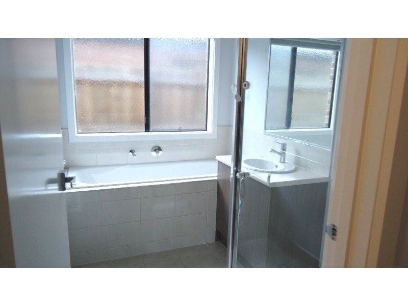 41 Chantelle Parade, Tarneit VIC 3029