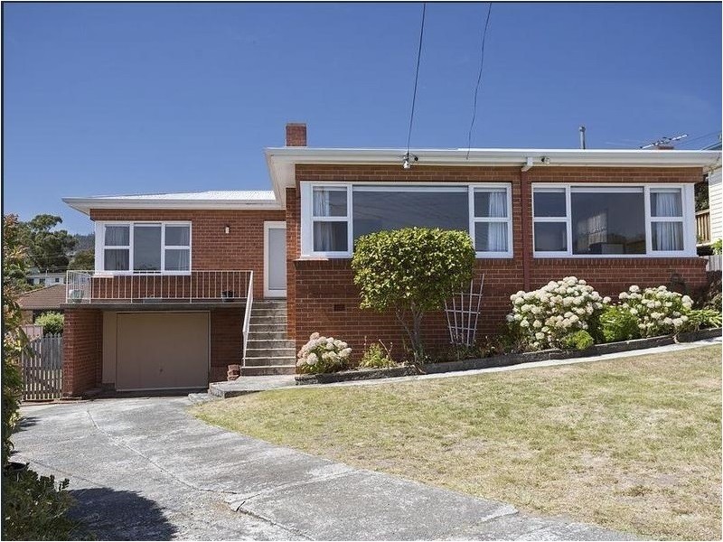 5 Kenton Road, Geilston Bay TAS 7015