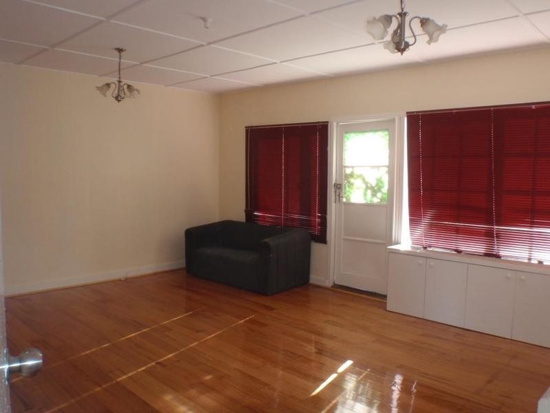2/7  Kororoit St, Sunshine VIC 3020