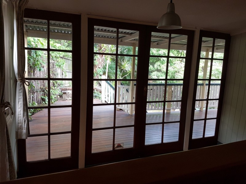 8 Mannion Street, Red Hill QLD 4059