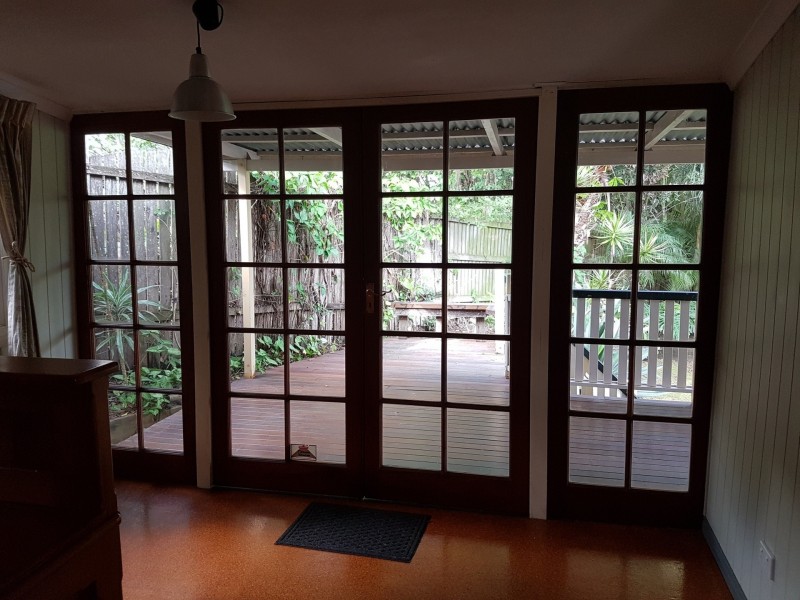 8 Mannion Street, Red Hill QLD 4059