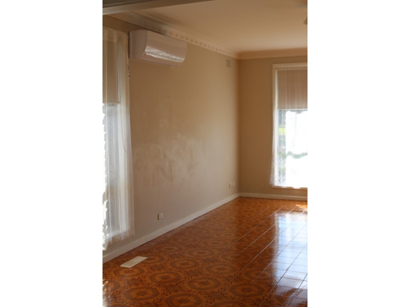 49 Hall Avenue, Altona Meadows VIC 3028