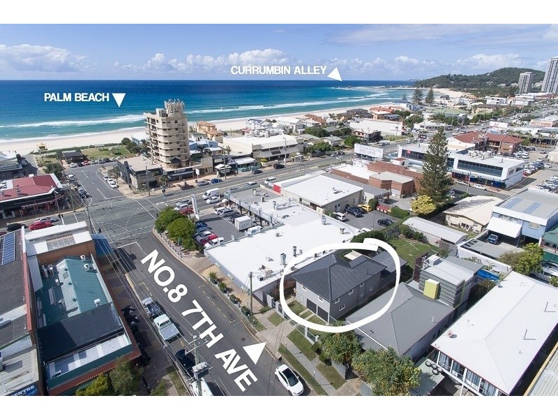 8 Seventh Avenue, Palm Beach QLD 4221