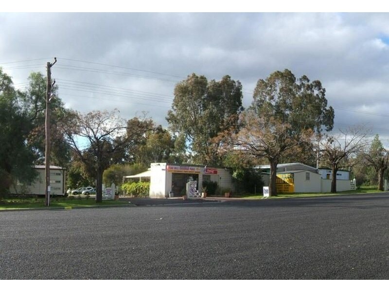 2 Ween Street, Peak Hill NSW 2869