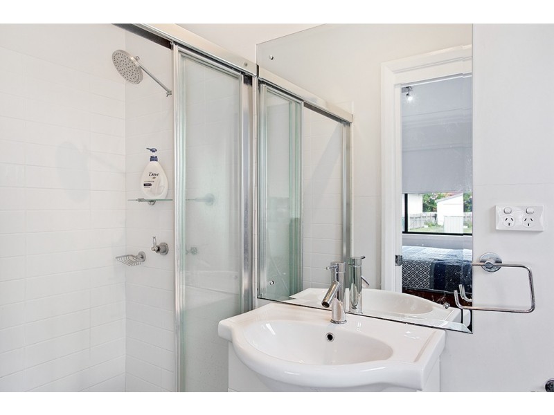 4 Gulliver Street, Hamilton NSW 2303