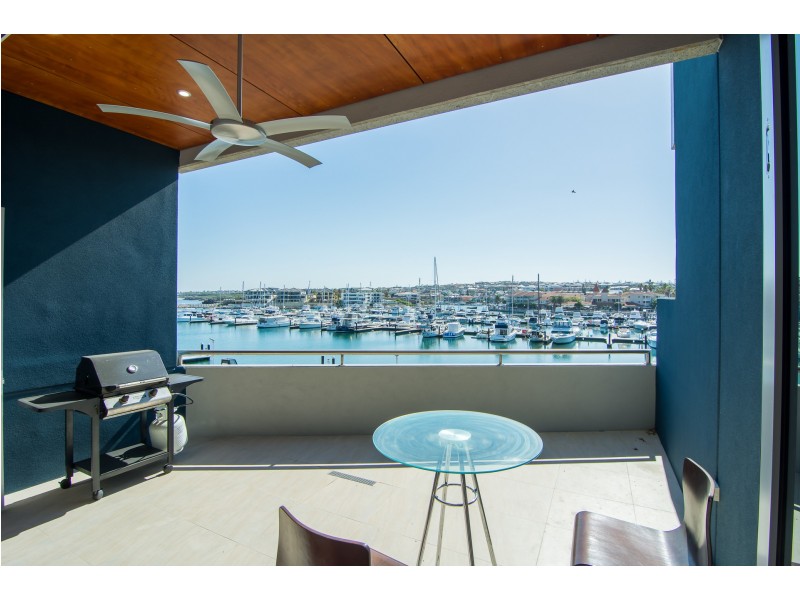 8A Southampton Lane, Mindarie WA 6030