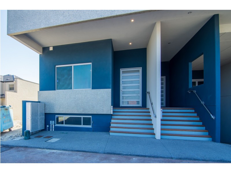 8A Southampton Lane, Mindarie WA 6030