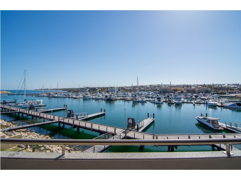 8A Southampton Lane, Mindarie WA 6030