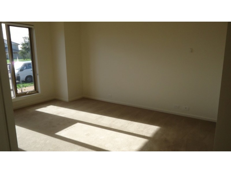 145 Beachview Parade, Point Cook VIC 3030