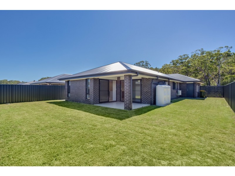 67 Norfolk Street, Fern Bay NSW 2295