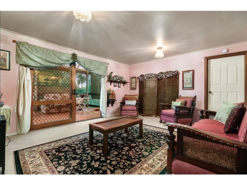 13 Surrey Street, Ringwood VIC 3134