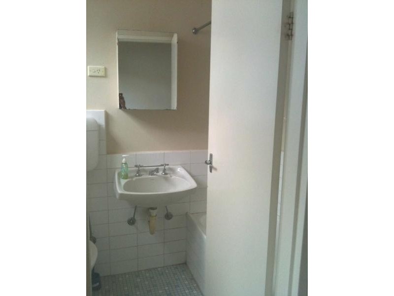 2/117 Kerr Street, Fitzroy VIC 3065