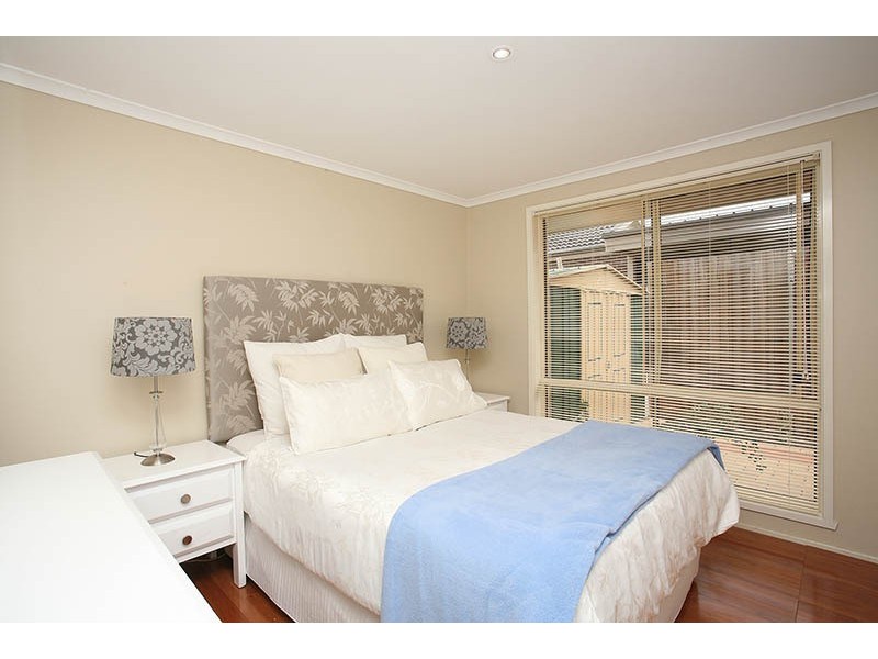 2/2 White St, Mordialloc VIC 3195