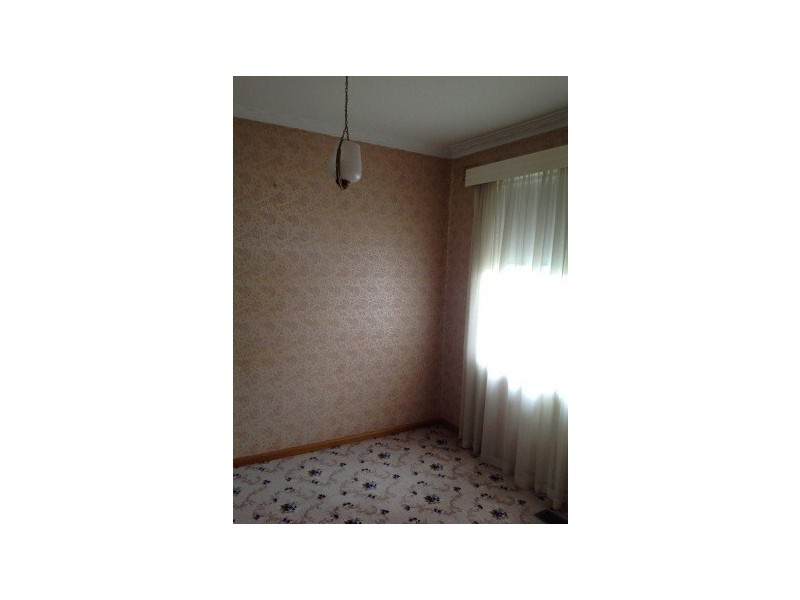 2/2 Oleander Drive, St Albans VIC 3021