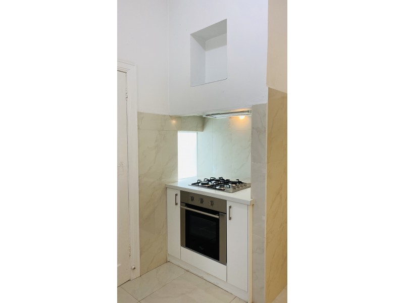 14 Ellerslie Place, Toorak VIC 3142