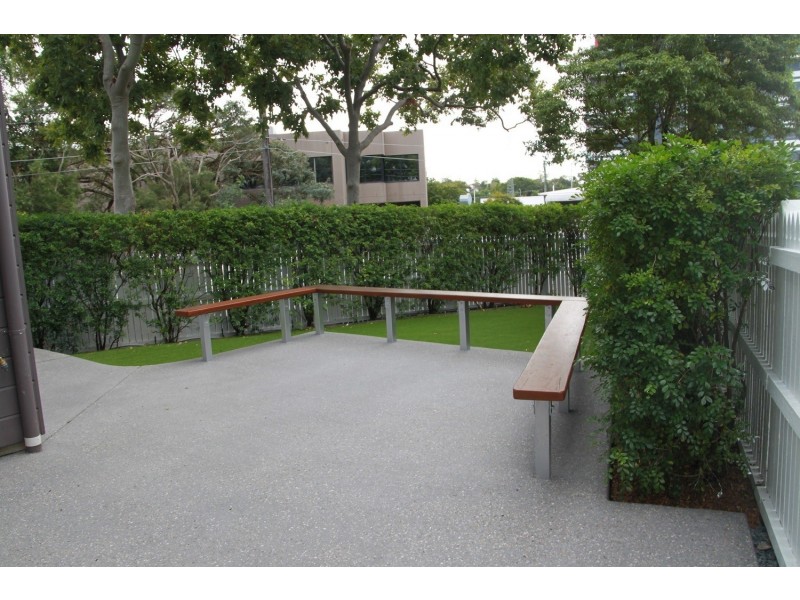 79 Broadway Street, Woolloongabba QLD 4102