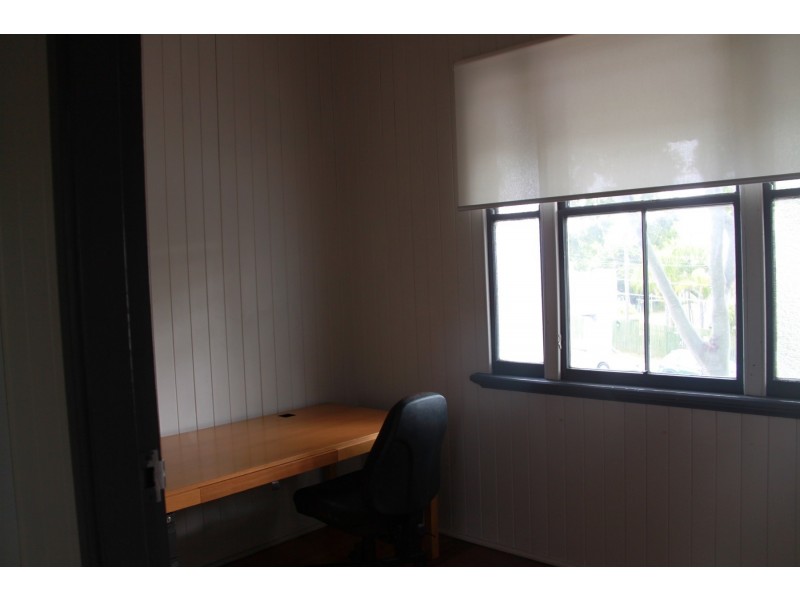 79 Broadway Street, Woolloongabba QLD 4102