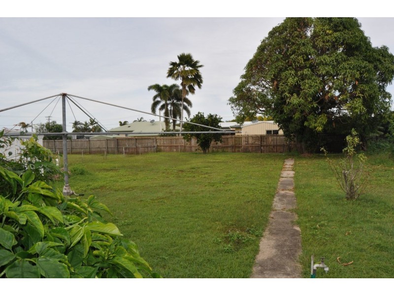 3 Minster Street, South Mackay QLD 4740