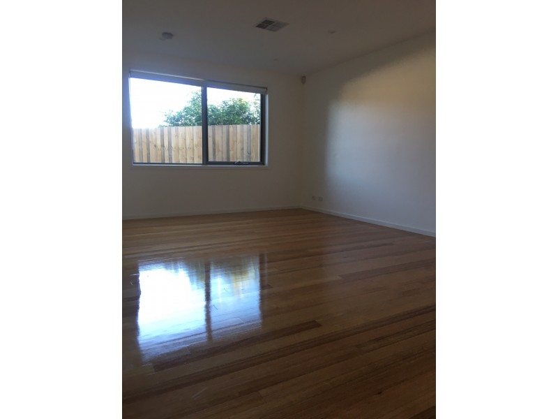 3/1 Joyce Court, Doncaster VIC 3108